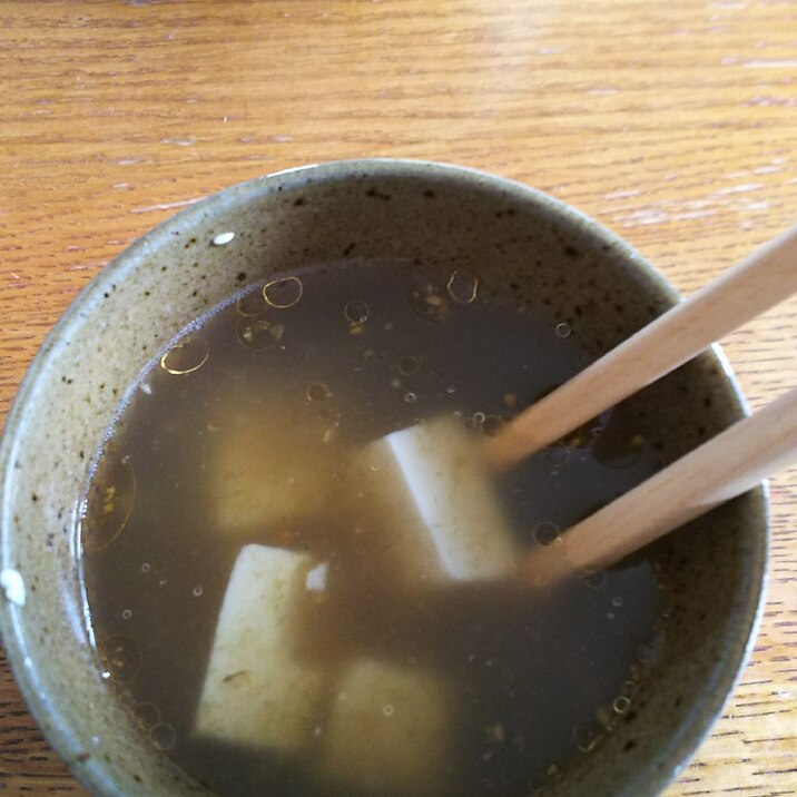 豆腐ととろろ昆布のダシダスープ